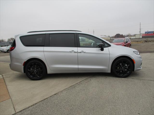 2026 Chrysler Pacifica PACIFICA LIMITED
