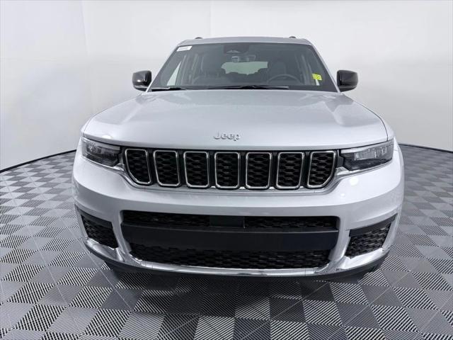 2025 Jeep Grand Cherokee GRAND CHEROKEE L LAREDO X 4X2