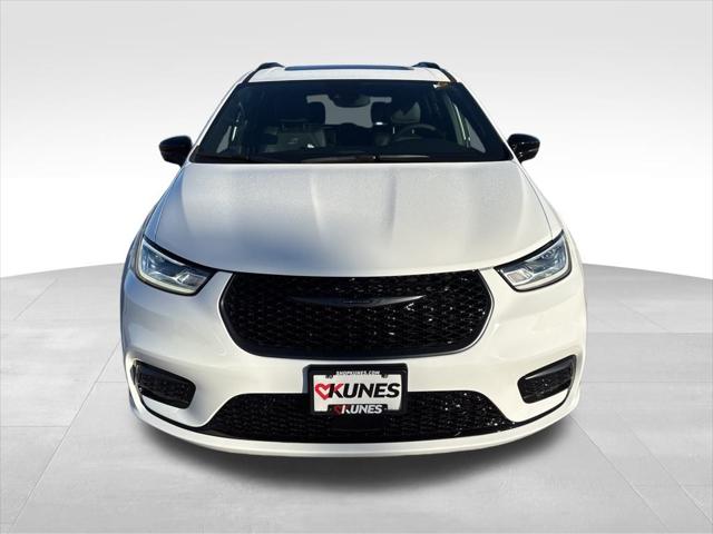 2026 Chrysler Pacifica PACIFICA SELECT 2026 Chrysler Pacifica PACIFICA SELECT