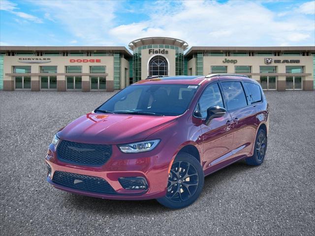 2026 Chrysler Pacifica PACIFICA SELECT AWD