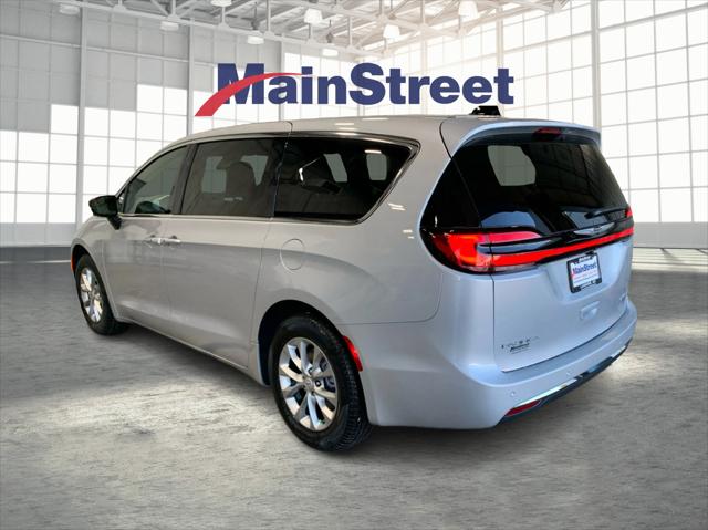 2026 Chrysler Pacifica PACIFICA LIMITED