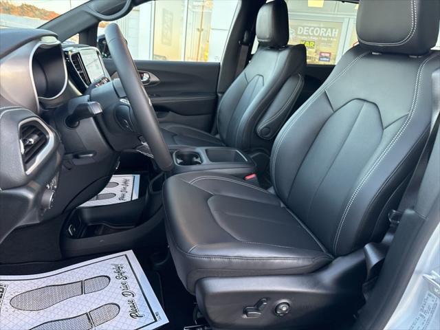 2026 Chrysler Pacifica PACIFICA SELECT 2026 Chrysler Pacifica PACIFICA SELECT