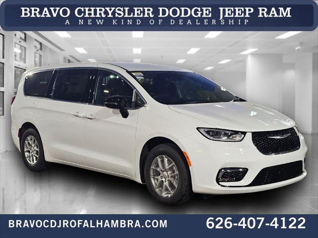 2026 Chrysler Pacifica PACIFICA SELECT