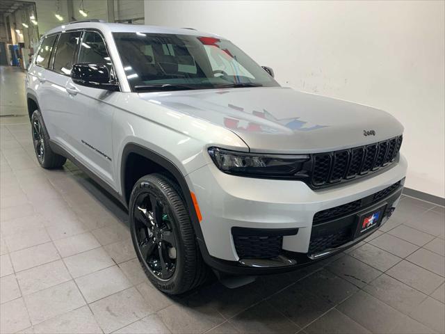 2025 Jeep Grand Cherokee GRAND CHEROKEE L ALTITUDE X 4X4