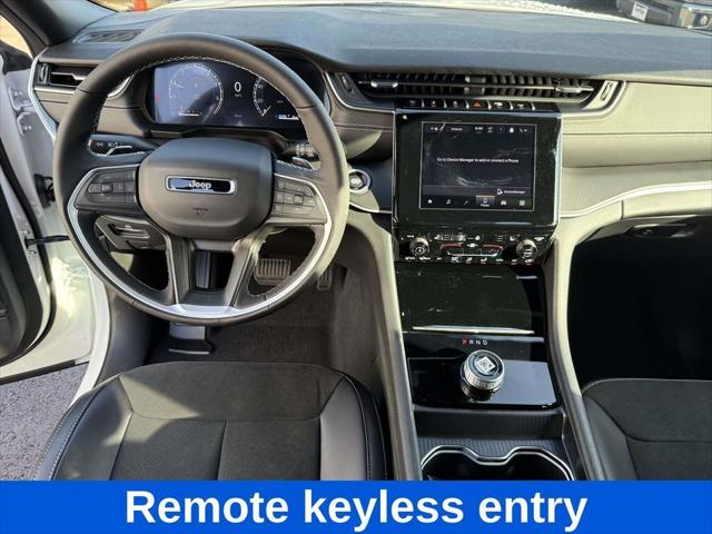 2025 Jeep Grand Cherokee GRAND CHEROKEE L ALTITUDE X 4X4 2025 Jeep Grand Cherokee GRAND CHEROKEE L ALTITUDE X 4X4