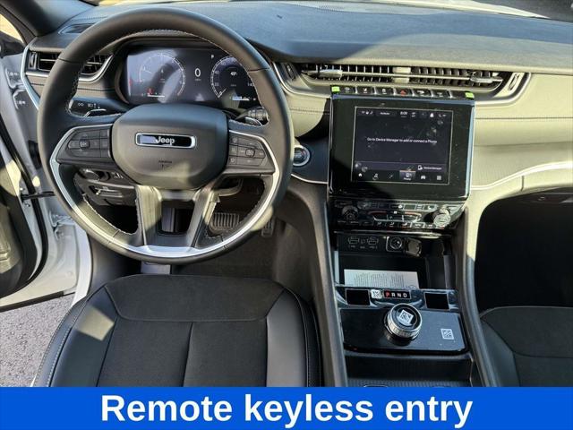 2025 Jeep Grand Cherokee GRAND CHEROKEE L ALTITUDE X 4X4 2025 Jeep Grand Cherokee GRAND CHEROKEE L ALTITUDE X 4X4