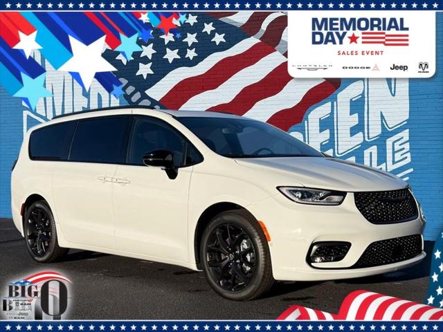 2026 Chrysler Pacifica Select for sale in Greenville, SC