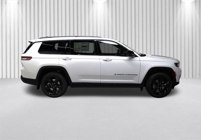 2025 Jeep Grand Cherokee GRAND CHEROKEE L ALTITUDE X 4X4 2025 Jeep Grand Cherokee GRAND CHEROKEE L ALTITUDE X 4X4