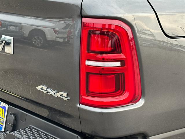 2026 Ram 1500 Tungsten Crew Cab 4x4 5'7" Box
