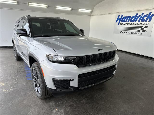 2025 Jeep Grand Cherokee GRAND CHEROKEE L LIMITED 4X4