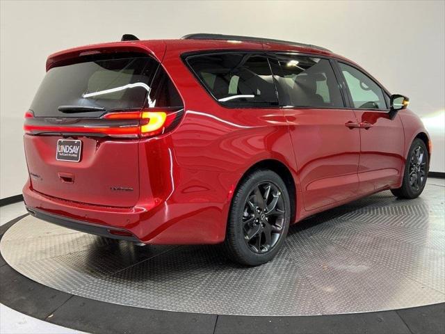 2026 Chrysler Pacifica PACIFICA LIMITED