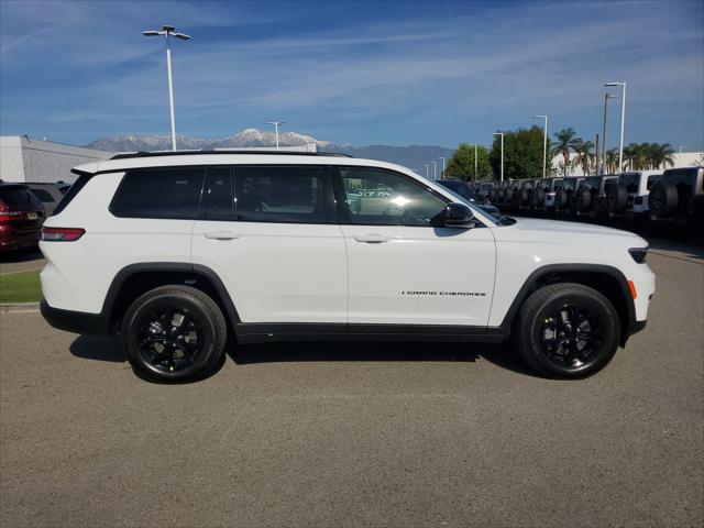 2025 Jeep Grand Cherokee GRAND CHEROKEE L ALTITUDE X 4X4