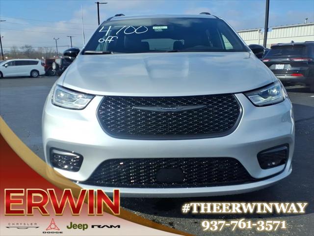 2026 Chrysler Pacifica PACIFICA SELECT