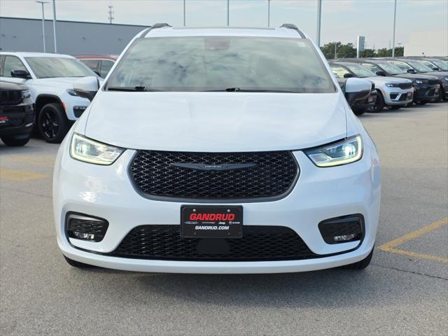 2023 Chrysler Pacifica Touring L 2023 Chrysler Pacifica Touring L