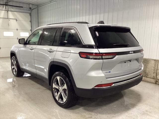 2023 Jeep Grand Cherokee 4xe 4x4 2023 Jeep Grand Cherokee 4xe 4x4