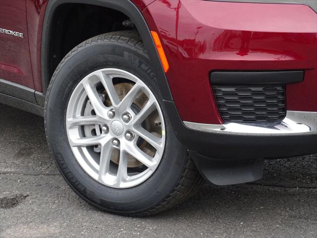 2025 Jeep Grand Cherokee L Laredo X 4x4