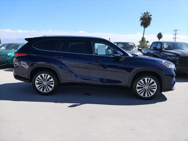 2023 Toyota Highlander Platinum 2023 Toyota Highlander Platinum