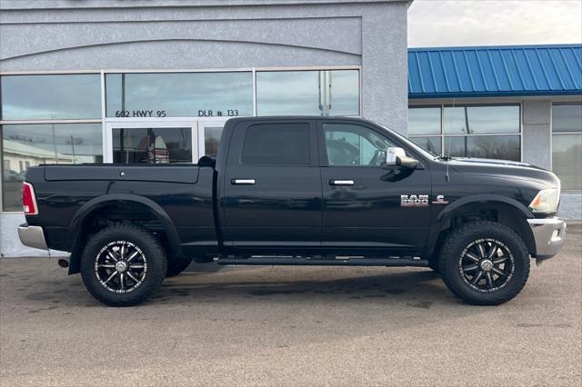 2017 RAM 2500 Laramie Crew Cab 4x4 64 Box