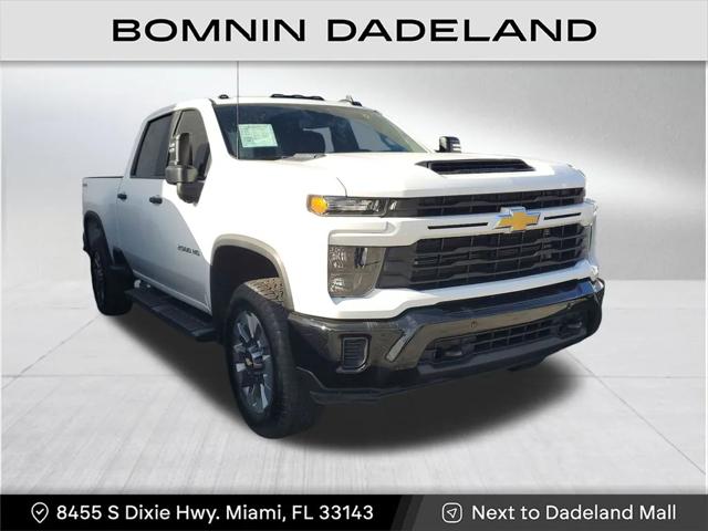 2025 Chevrolet Silverado 2500HD 4WD Crew Cab Standard Bed Custom