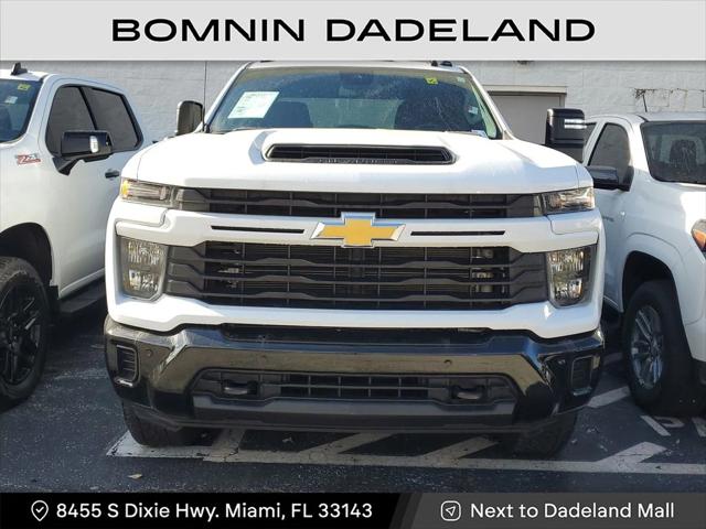 2025 Chevrolet Silverado 2500HD 4WD Crew Cab Standard Bed Custom