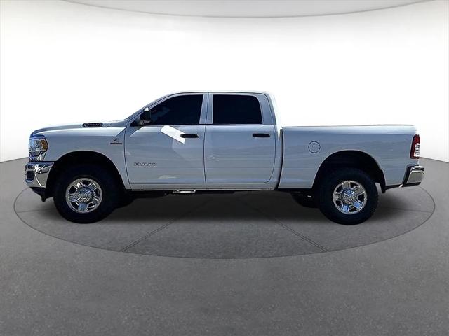 2022 RAM 3500 Tradesman Crew Cab 4x4 64 Box