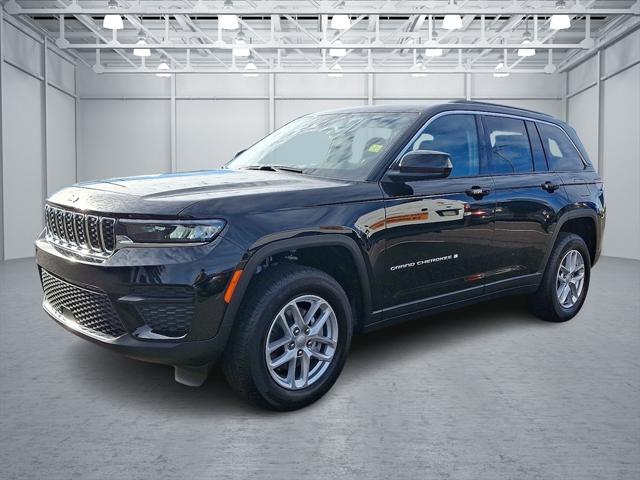 2025 Jeep Grand Cherokee GRAND CHEROKEE LAREDO X 4X4