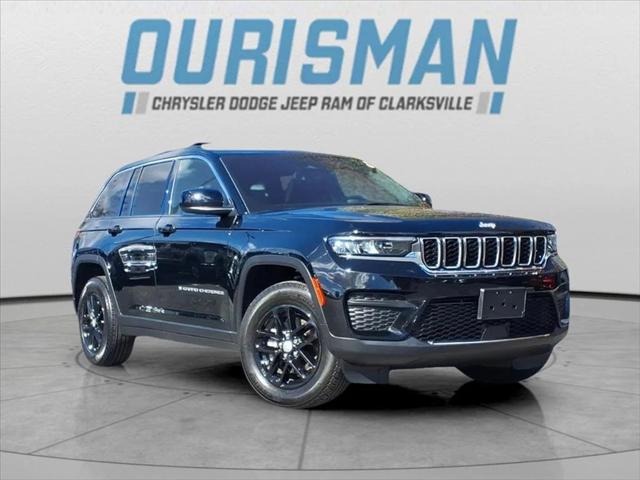 2025 Jeep Grand Cherokee Laredo X 4x4