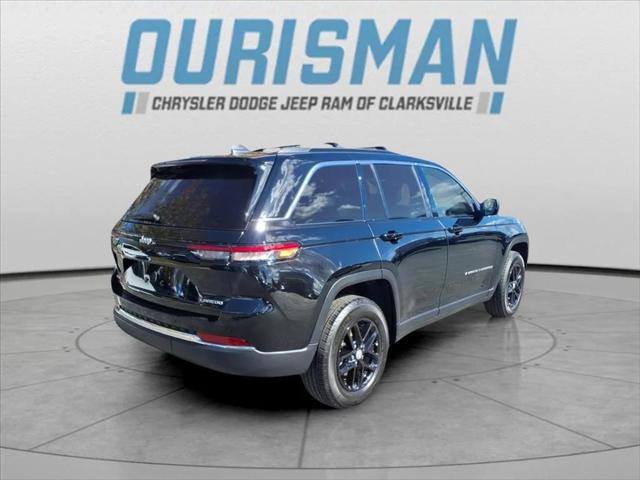 2025 Jeep Grand Cherokee Laredo X 4x4