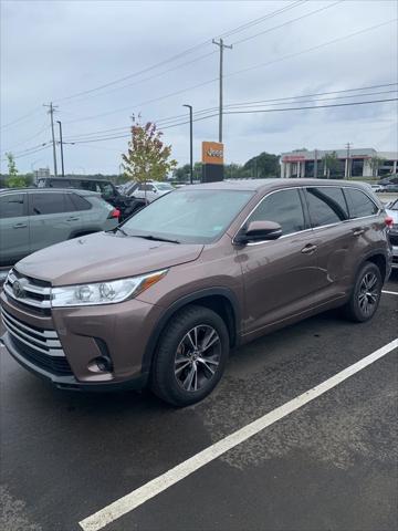2018 Toyota Highlander LE