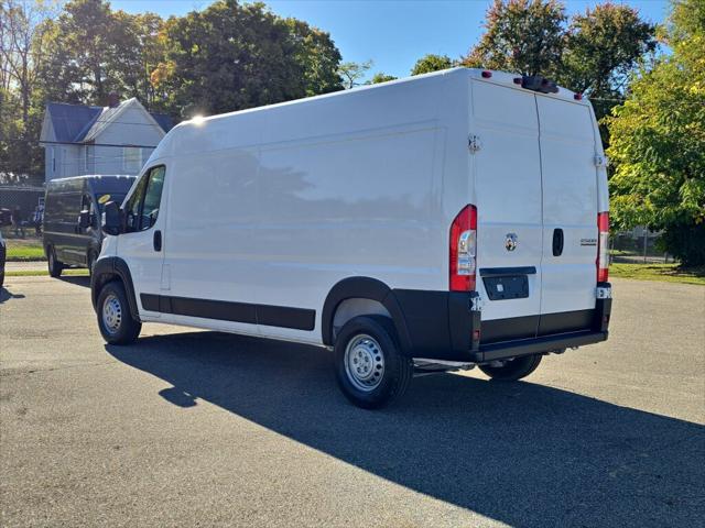 2025 RAM ProMaster 2500 Cargo Van Tradesman High Roof 159 WB w/Pass Seat 2025 RAM ProMaster 2500 Cargo Van Tradesman High Roof 159 WB w/Pass Seat