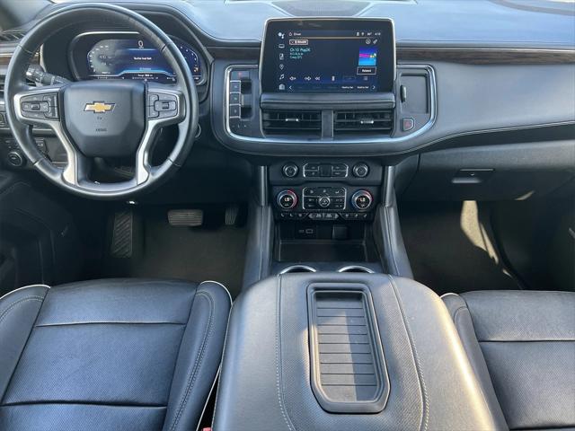 2023 Chevrolet Suburban 4WD Premier