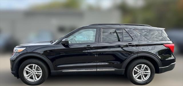 2022 Ford Explorer XLT 2022 Ford Explorer XLT