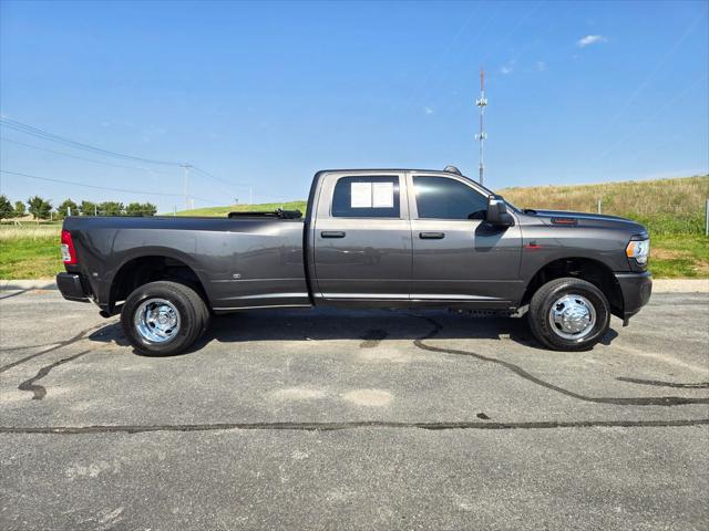 2024 RAM 3500 Tradesman Crew Cab 4x4 8 Box
