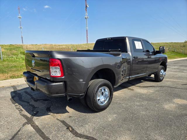 2024 RAM 3500 Tradesman Crew Cab 4x4 8 Box