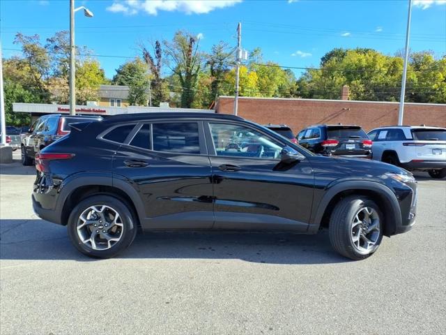 2024 Chevrolet Trax FWD LT
