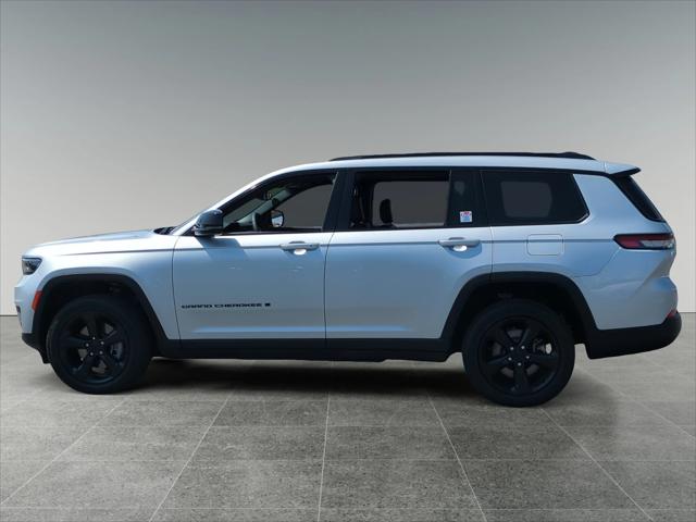 2023 Jeep Grand Cherokee L Altitude 4x4