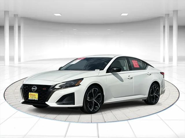 2023 Nissan Altima SR FWD