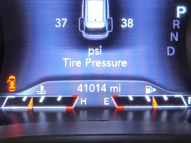 2021 Jeep Cherokee Latitude Lux 4X4 2021 Jeep Cherokee Latitude Lux 4X4