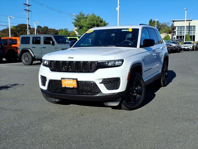 2023 Jeep Grand Cherokee Altitude 4x4