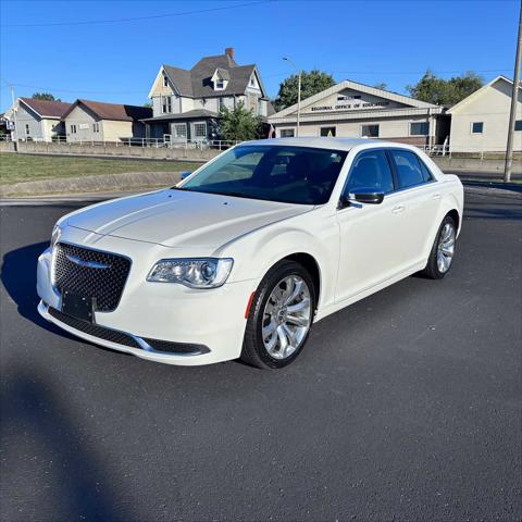 2019 Chrysler 300 Touring 2019 Chrysler 300 Touring