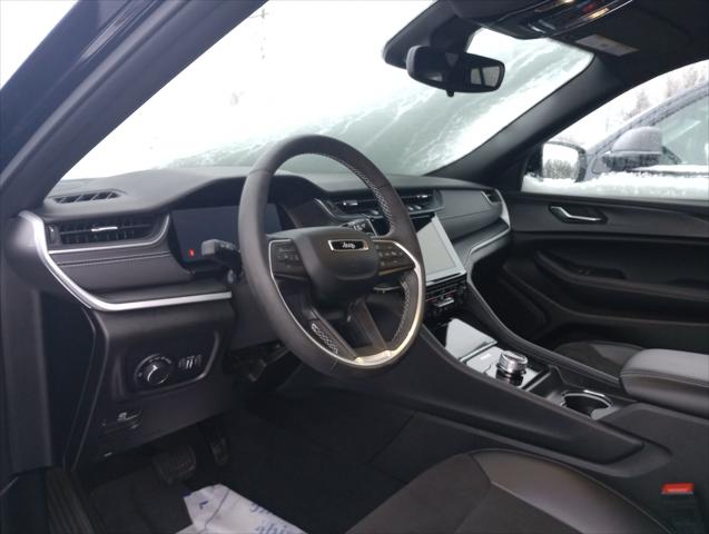 2024 Jeep Grand Cherokee L Altitude X 4x4 2024 Jeep Grand Cherokee L Altitude X 4x4