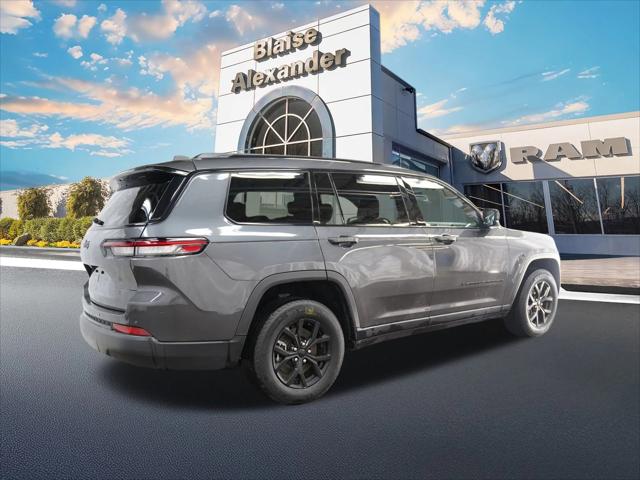 2024 Jeep Grand Cherokee L Altitude 4x4 2024 Jeep Grand Cherokee L Altitude 4x4