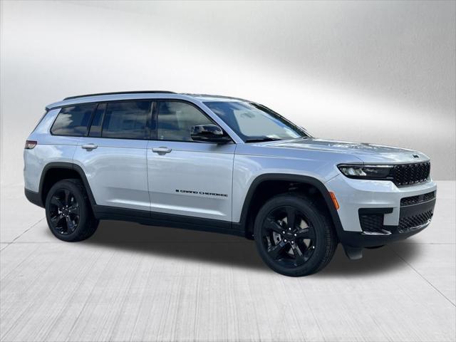 2025 Jeep Grand Cherokee L Altitude 4x2