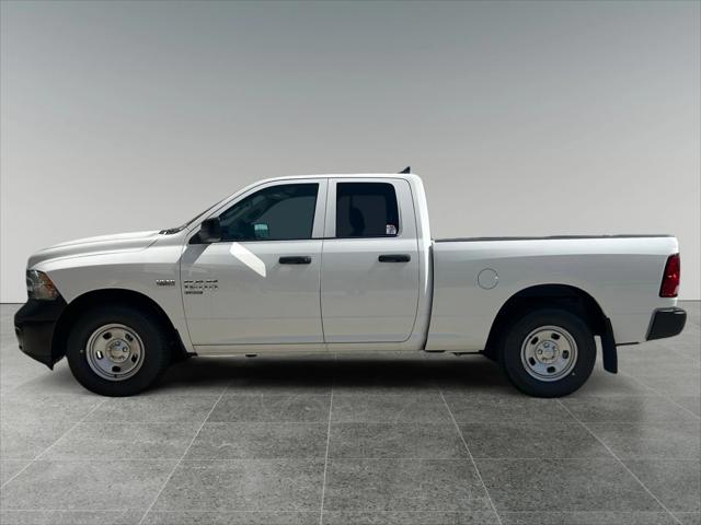 2024 RAM Ram 1500 Classic RAM 1500 CLASSIC TRADESMAN QUAD CAB 4X2 64 BOX