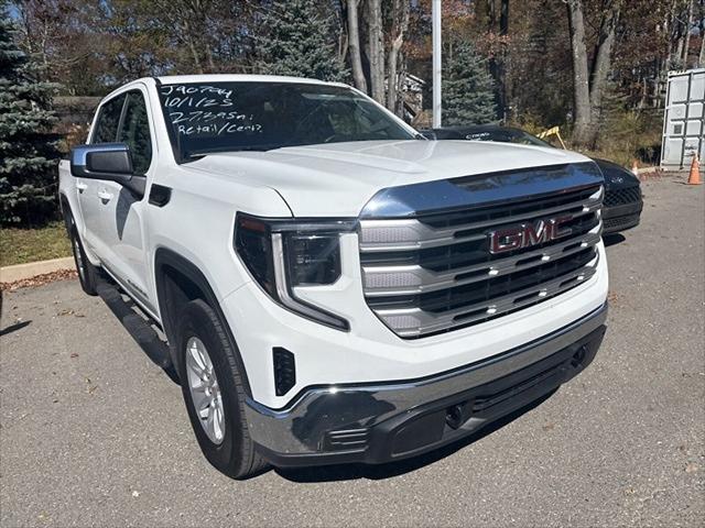 2024 GMC Sierra 1500 4WD Crew Cab Short Box SLE