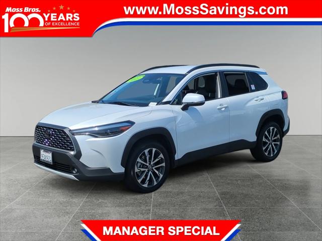 2023 Toyota Corolla Cross XLE 2023 Toyota Corolla Cross XLE