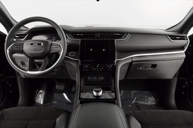 2023 Jeep Grand Cherokee Altitude 4x4