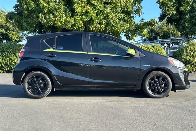 2016 Toyota Prius c Four 2016 Toyota Prius c Four