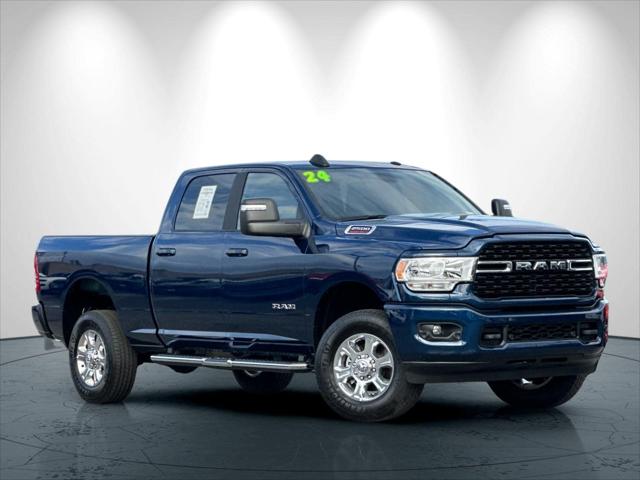 2024 RAM 2500 Big Horn Crew Cab 4x4 64 Box 2024 RAM 2500 Big Horn Crew Cab 4x4 64 Box