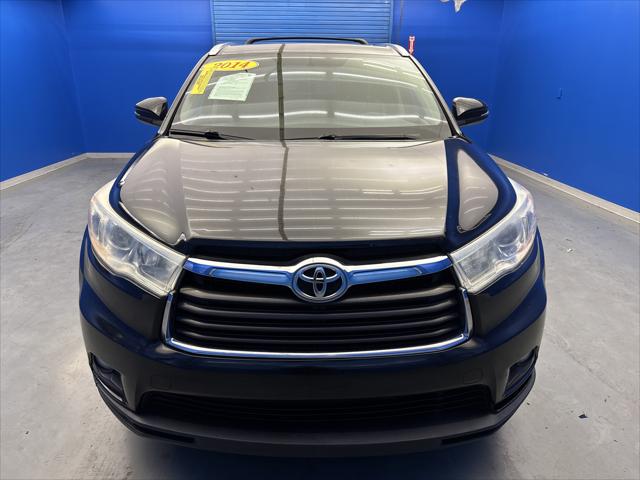 2014 Toyota Highlander XLE V6 2014 Toyota Highlander XLE V6